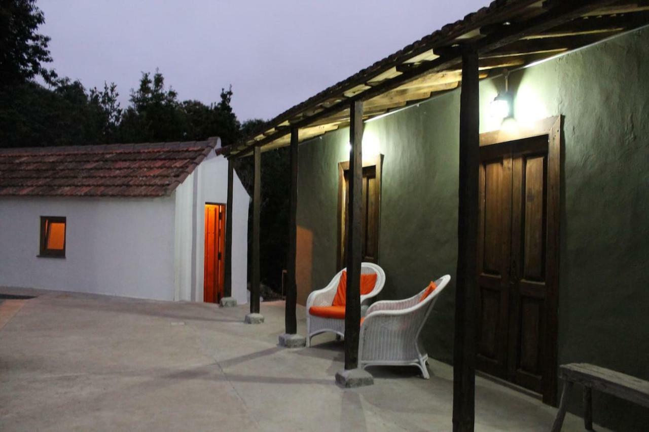 Hostal Casa Fita en El Cubo de La Galga Puntallana Exterior foto